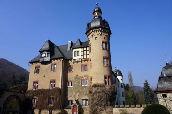 Europe river cruise: Namedy castle