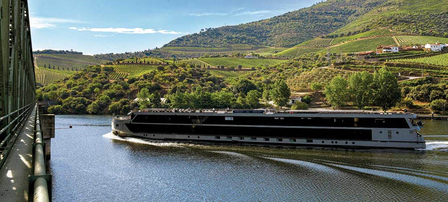 A photo of the Spirit of the Douro cruise ship